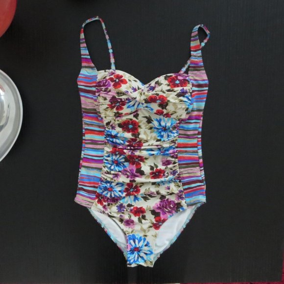 New MOONTIDE Contour Twist Ruched Retro Pin-Up One Piece Swimsuit Bathing Suit 6 - Picture 1 of 15